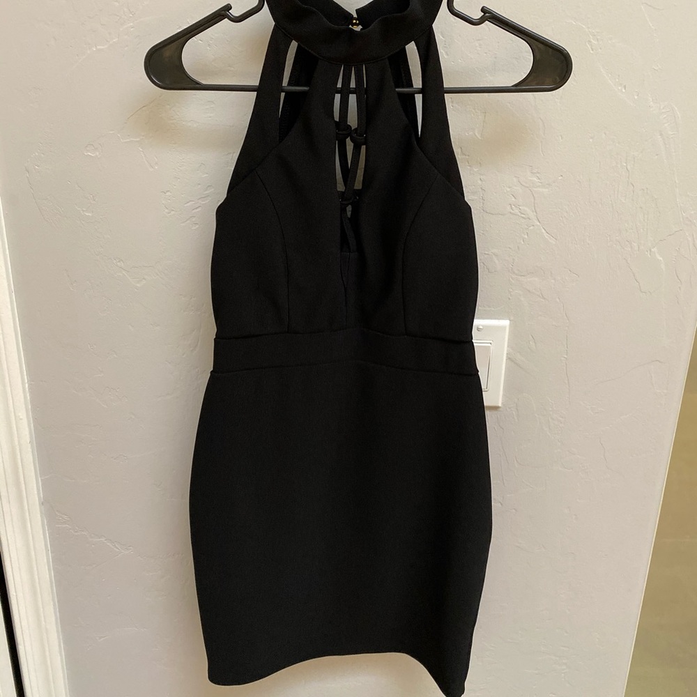 Black Mini Dress!